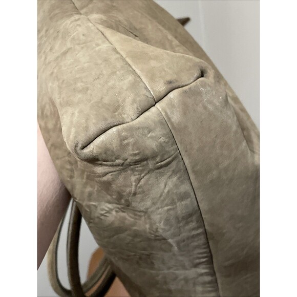 Thomas Wylde Magnet Closure Leather Shoulder Handbag Tote Tan Slouchy Flaws Read - Picture 8 of 16
